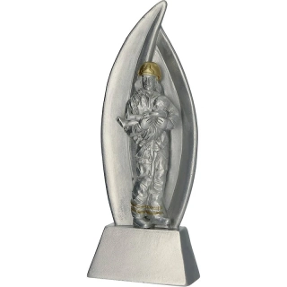 Trofej Hasič: Odlievaná soška - 18cm